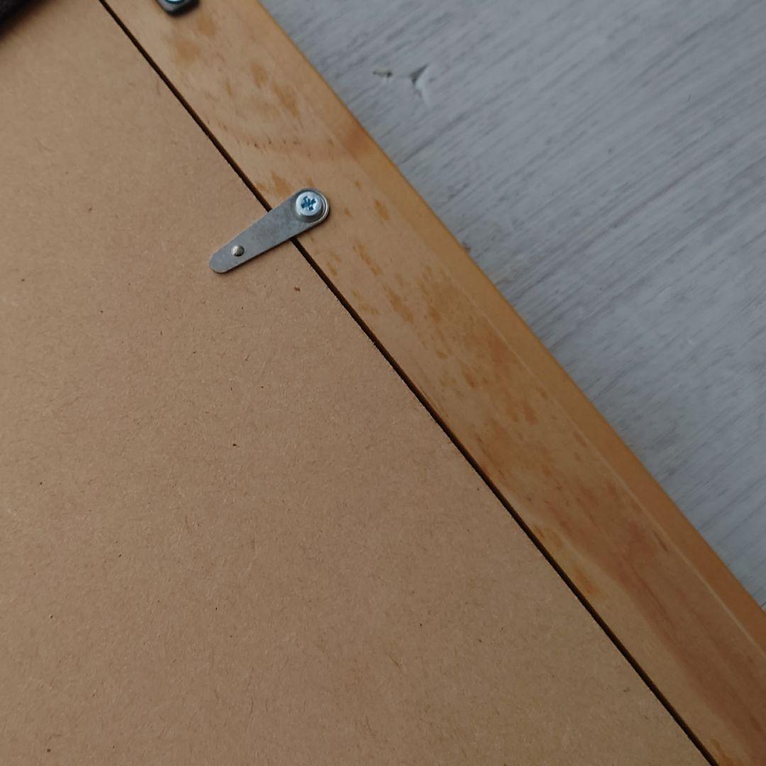 カレンホイプティング「ビードッグ、畑の上を飛ぶ」