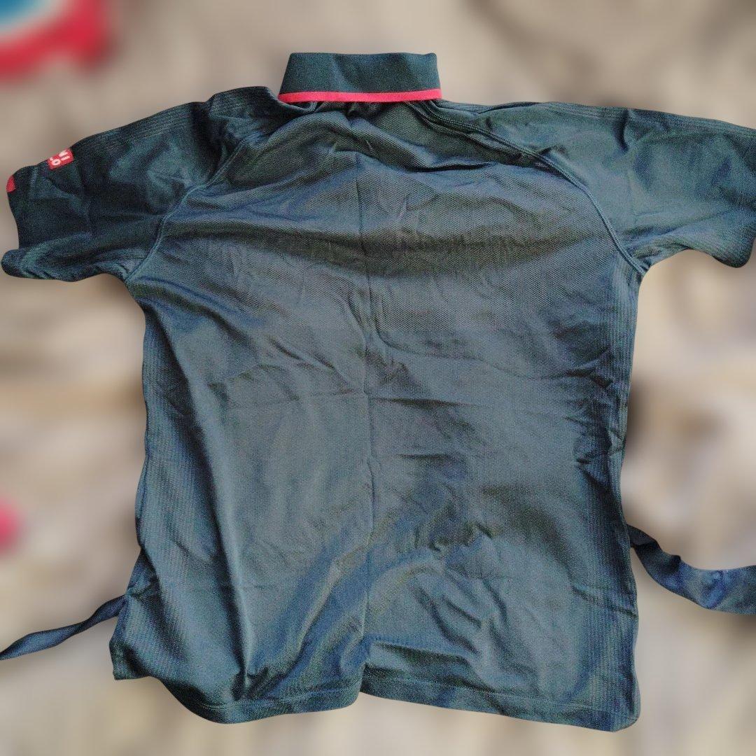 バラ売り検討中　ユニクロ　ロジャーフェデラー着用モデル　２枚セット