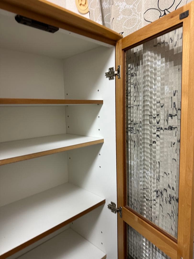 木製ガラス扉付き本棚 木製ラック　頼める便　ガラスキャビネット　おしゃれ