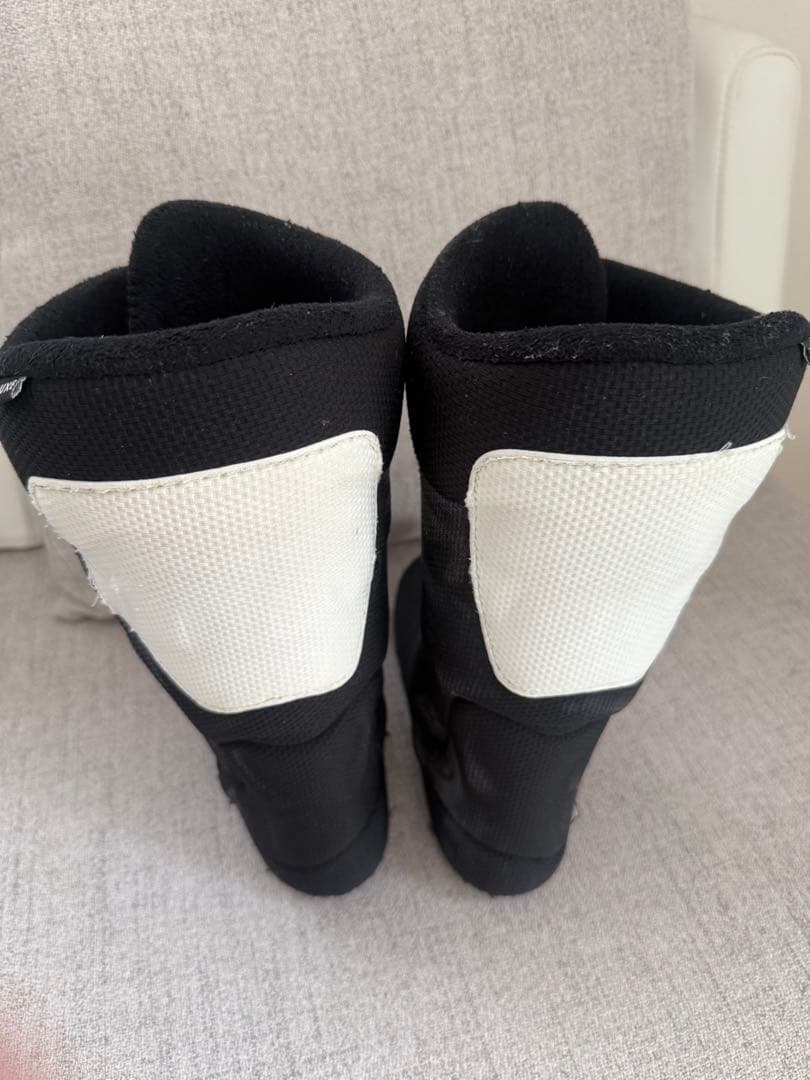 スノーボードハードブーツインナー