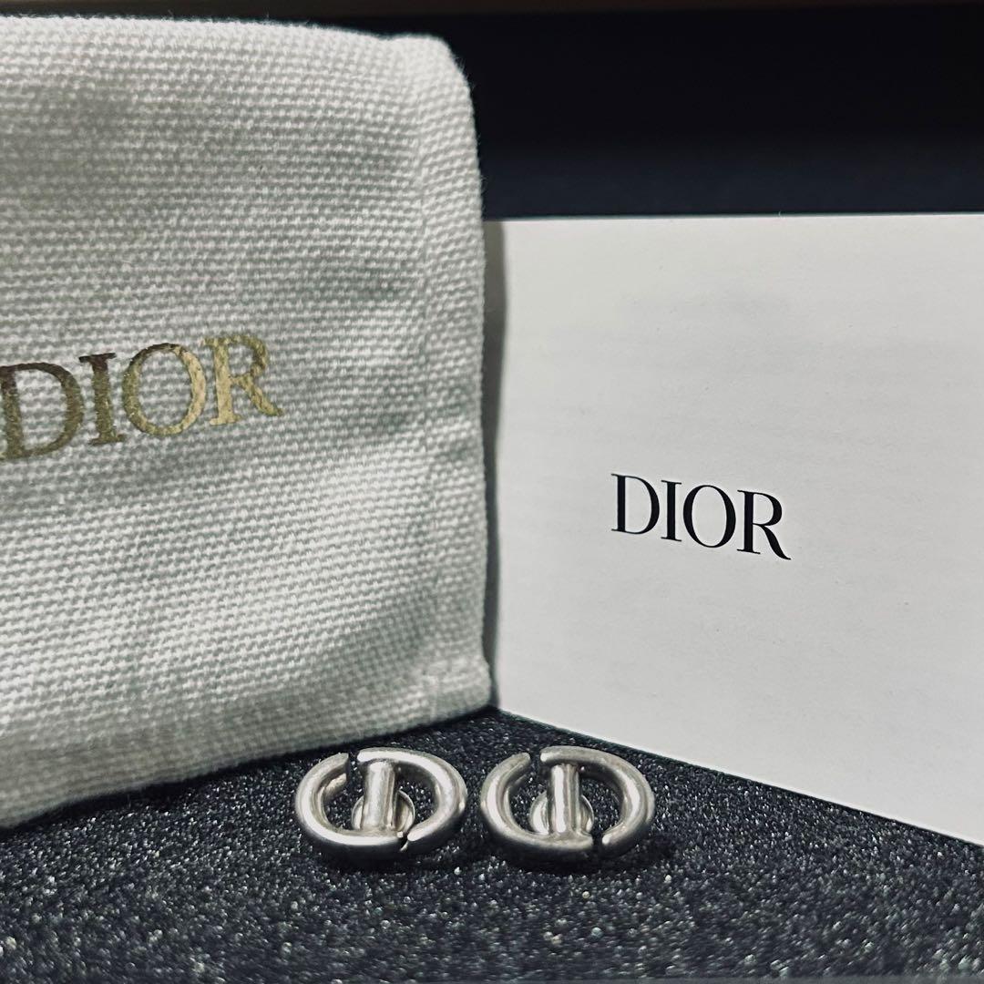 Dior icon シルバーピアス 付属品あり