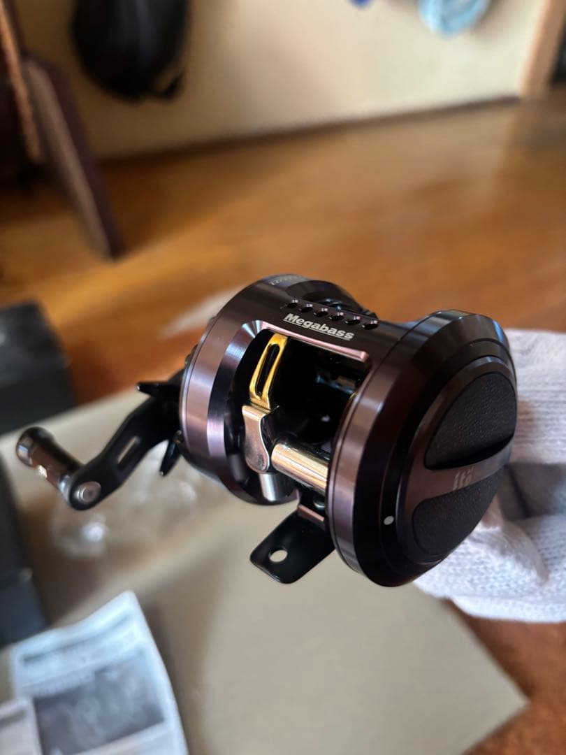 メガバス　モノブロック　レーシングコンディション　右　新品未使用