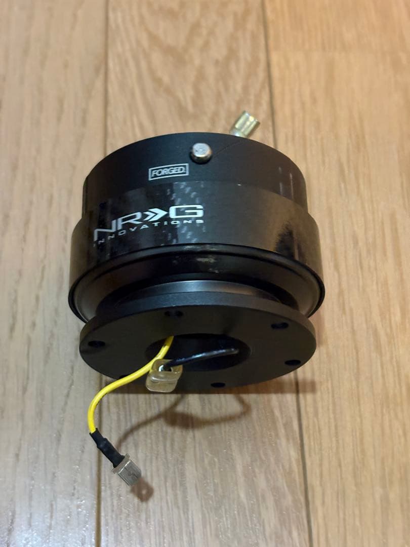 NRG カーボンクイックリリース