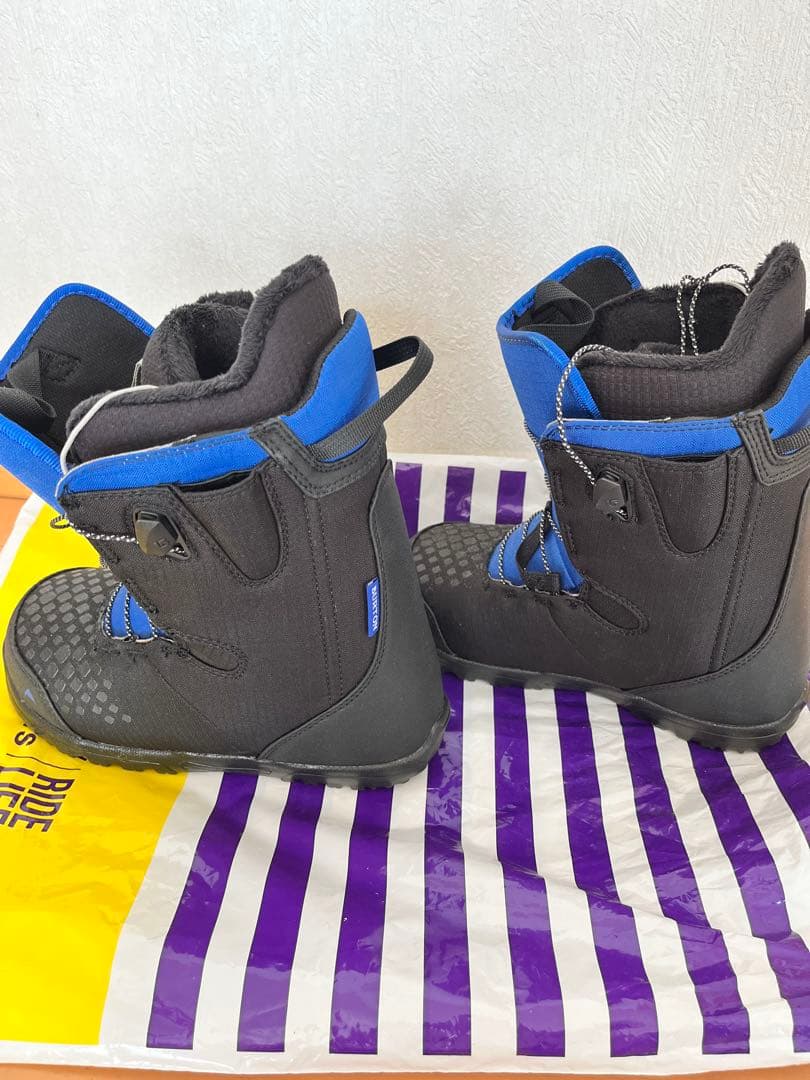 BURTON キッズ用スノーボードブーツ