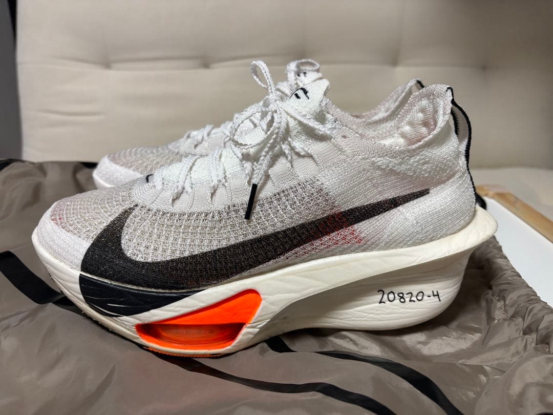 【緊急出品：2月28日まで】ナイキ　アルファフライ3 プロト　25.5