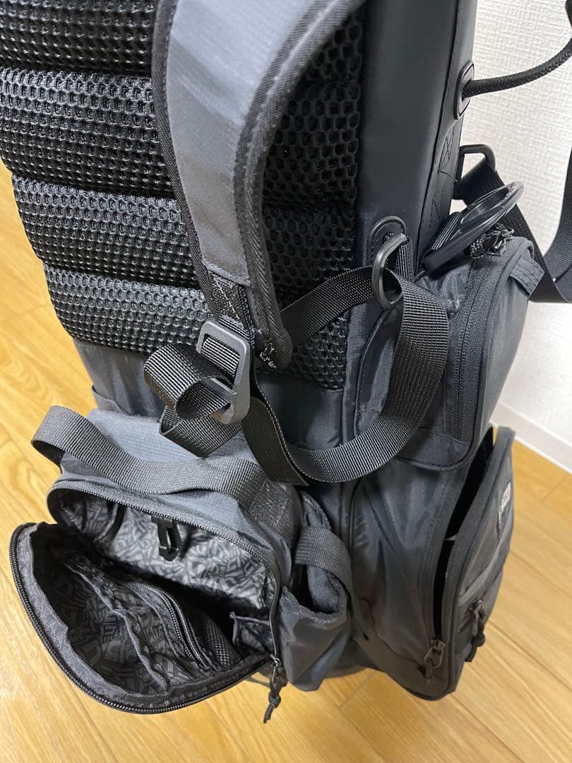 NEW ERA ブラック キャディバッグ