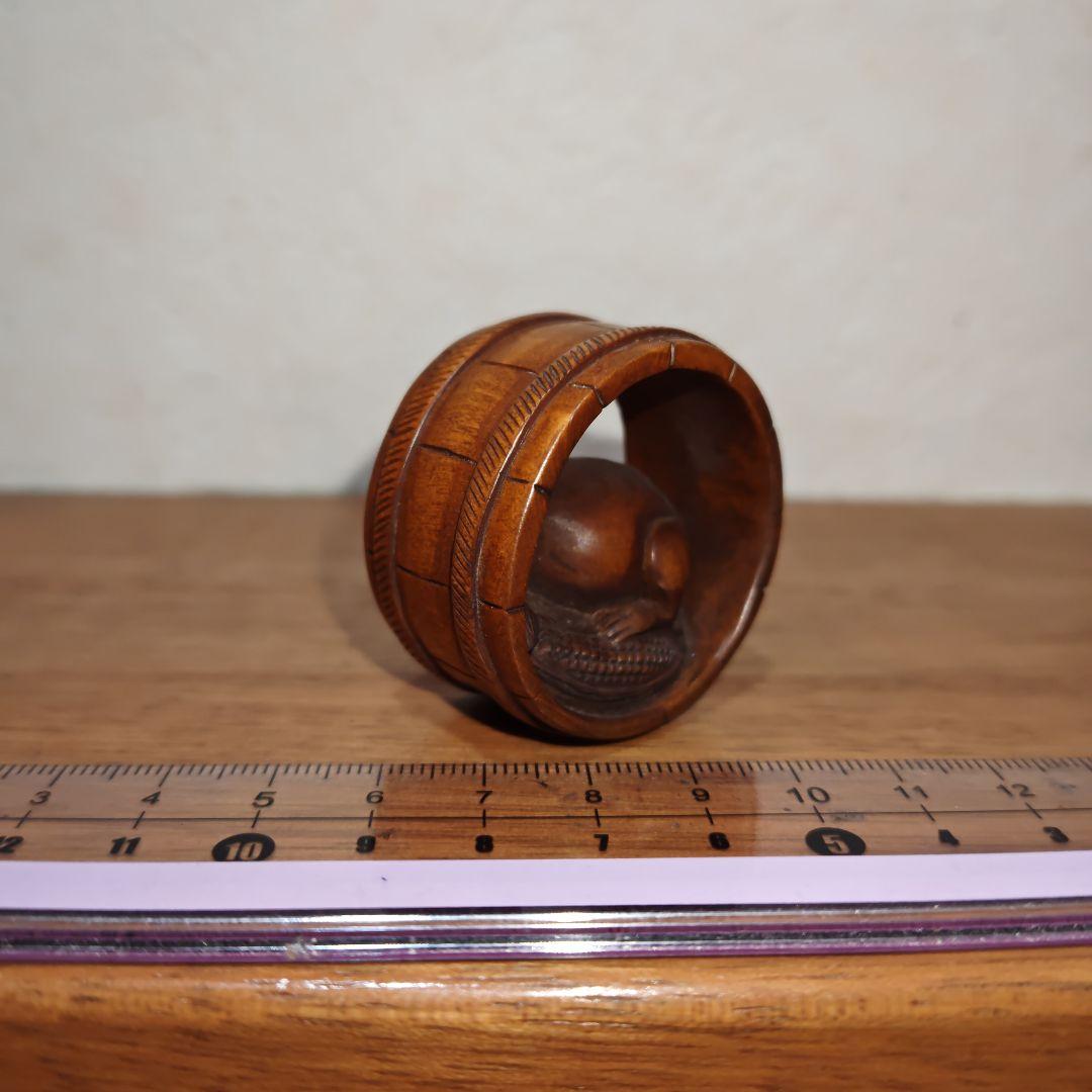 時代提物 木彫根付【樽鼠】樽直径約4cm 樽幅約2.3cm 重17ｇ福鼠 縁起物