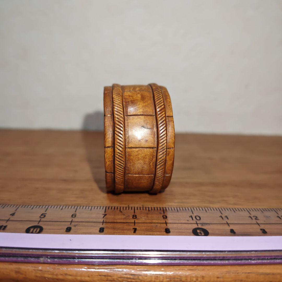 時代提物 木彫根付【樽鼠】樽直径約4cm 樽幅約2.3cm 重17ｇ福鼠 縁起物