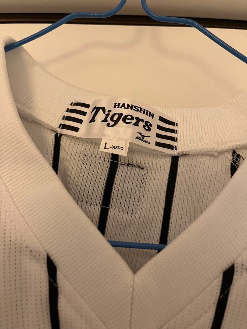 元阪神タイガース掛布選手ユニフォーム球団80周年記念