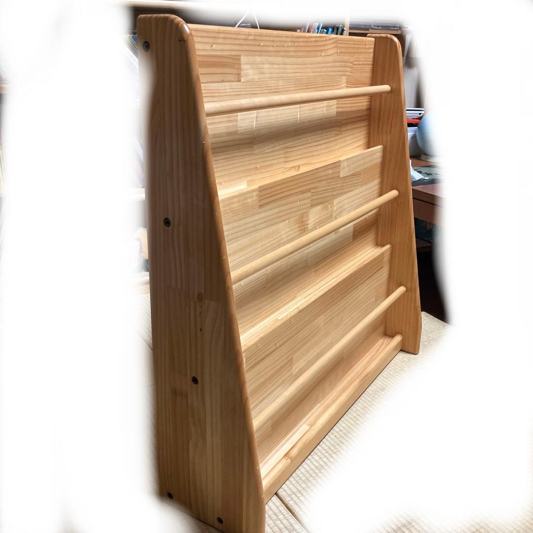 ブロック社ブックスタンド壁面型　国産木製家具　日本製　モンテッソーリ 教育