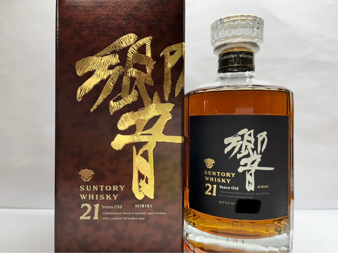 《貴重》サントリー ウイスキー 響21年 旧ラベル700ml（箱有）