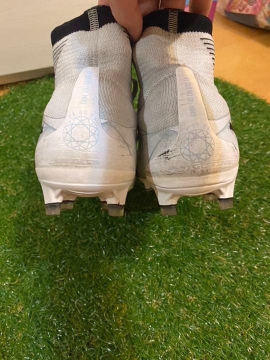 NIKE サッカースパイク　CR7