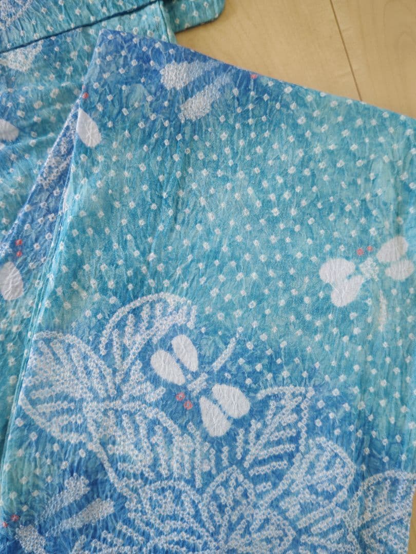 有松鳴海絞り　綺麗な水色に珍しいトンボ柄　爽やかなお品