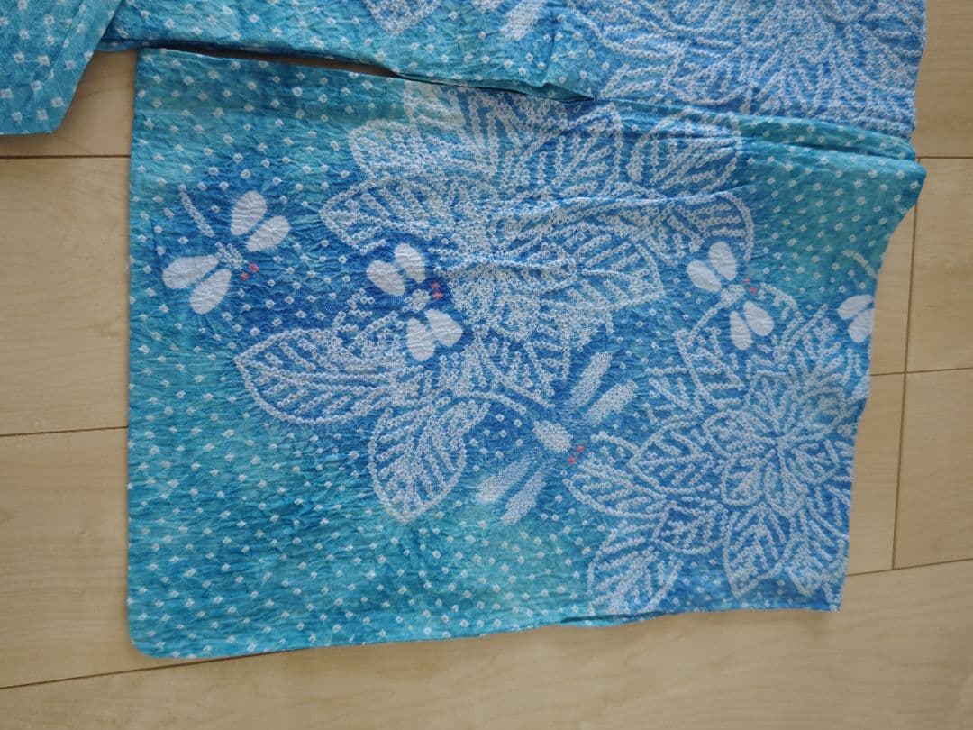 有松鳴海絞り　綺麗な水色に珍しいトンボ柄　爽やかなお品