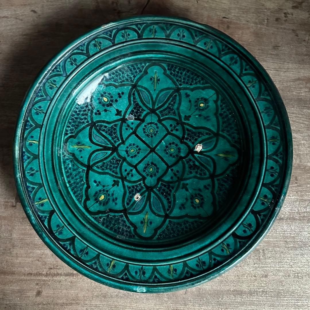 ブルガリア陶器　トロヤン焼　青釉内花柄　壁掛けデザイン　大皿　アンティーク