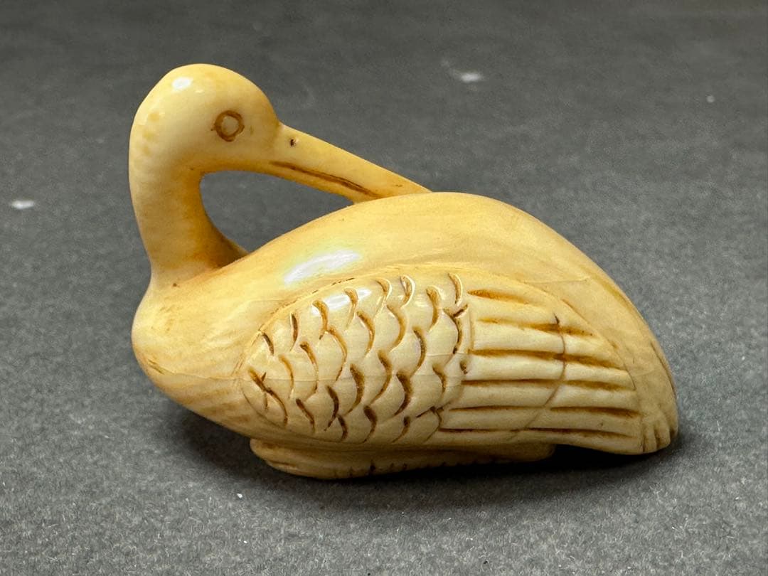 極上　根付　天然素材　アンティーク　和彫　置物　骨董　飾り物　古美術品　 置物