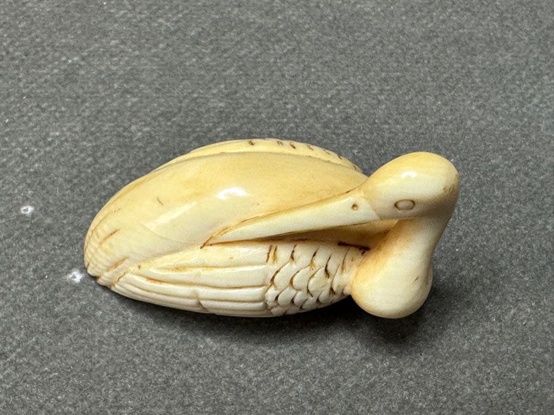 極上　根付　天然素材　アンティーク　和彫　置物　骨董　飾り物　古美術品　 置物