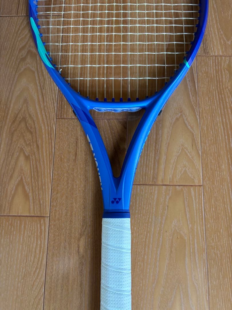 最終値下げ超美品ヨネックス Eゾーン 100YONEX EZONE 100 Ｇ2