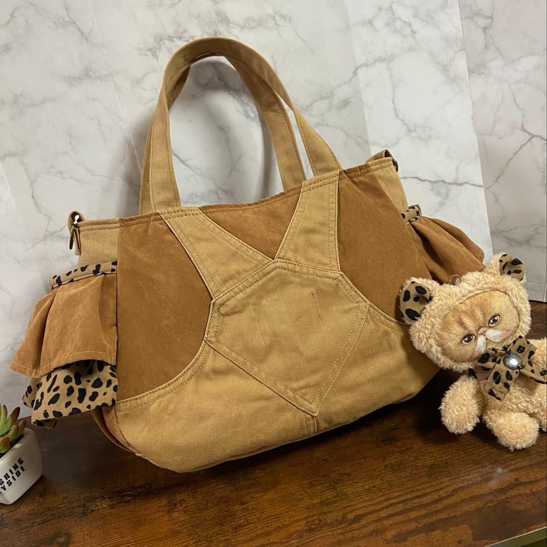 k*☆様 コヤンイサムチョン【デニムリメイク バッグ】 猫ちゃんバッグ