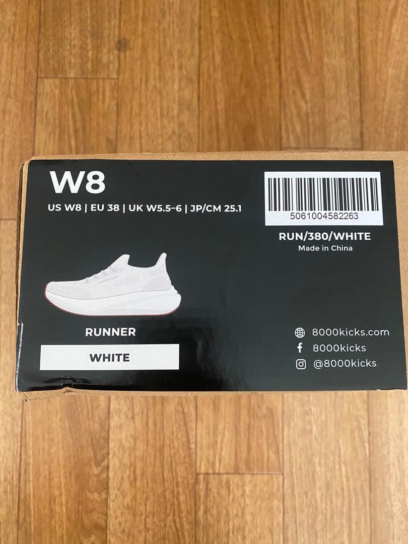 ウォーキング・ランニングウェア 8000 Kicks RUN/380/WHITE W8