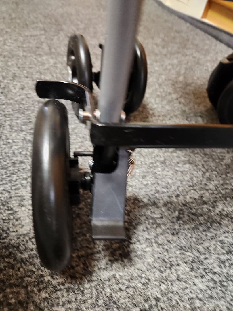 新品!TakaoF 折りたたみ式シルバーカー チェック柄