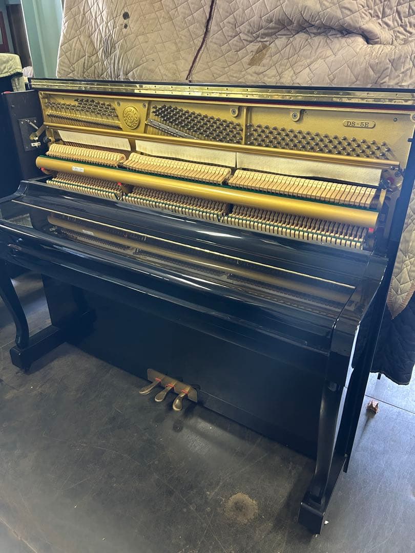 超価格、カワイ、DS5E、新品サイレント取付、Wハンマー、メッキピン、1台限り！