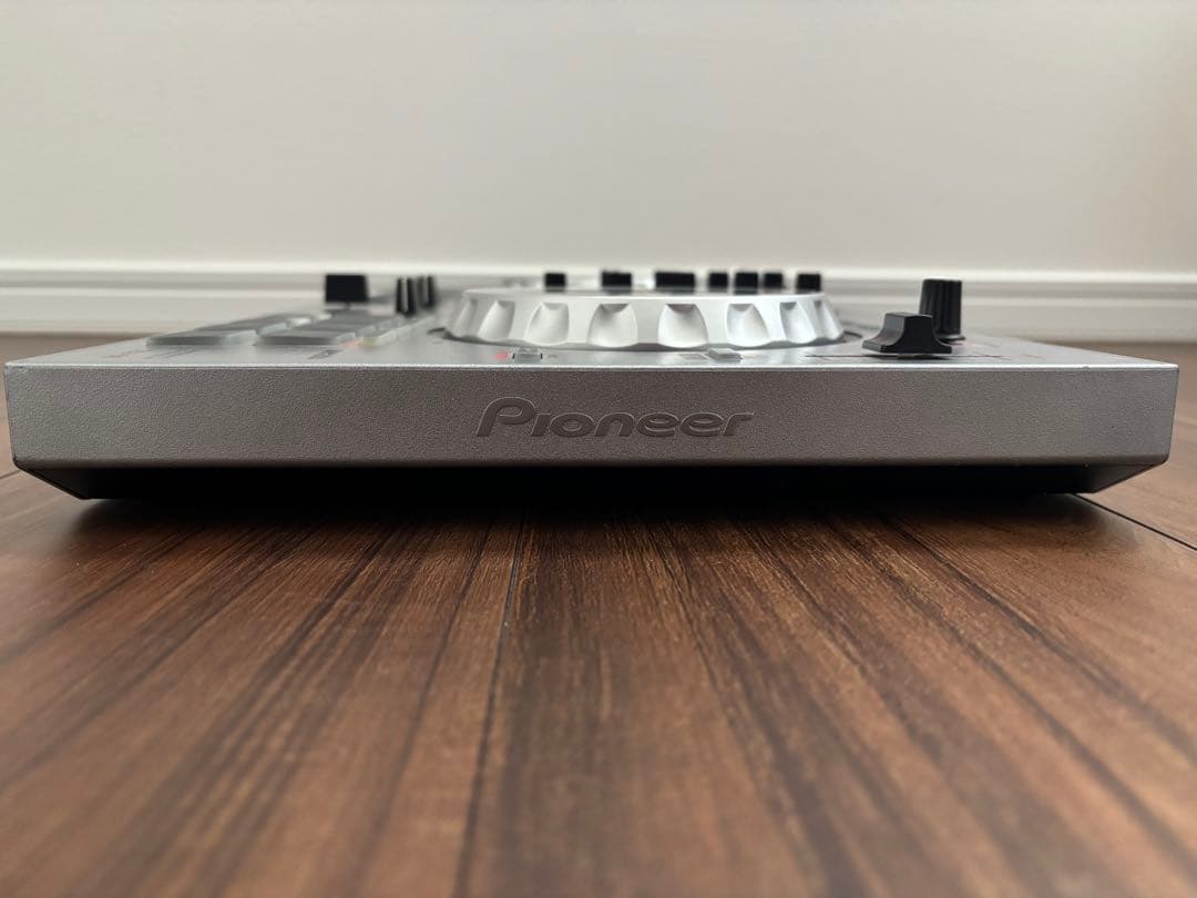 Pioneer DDJ-SB-S DJコントローラー