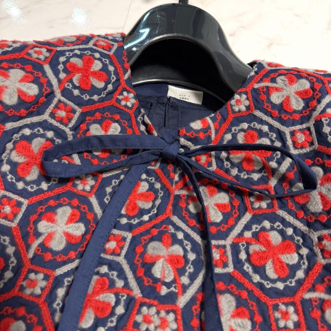 【新品タグ付き】ロージーモンスター クローバー エンブロイダリーカラー ブラウス