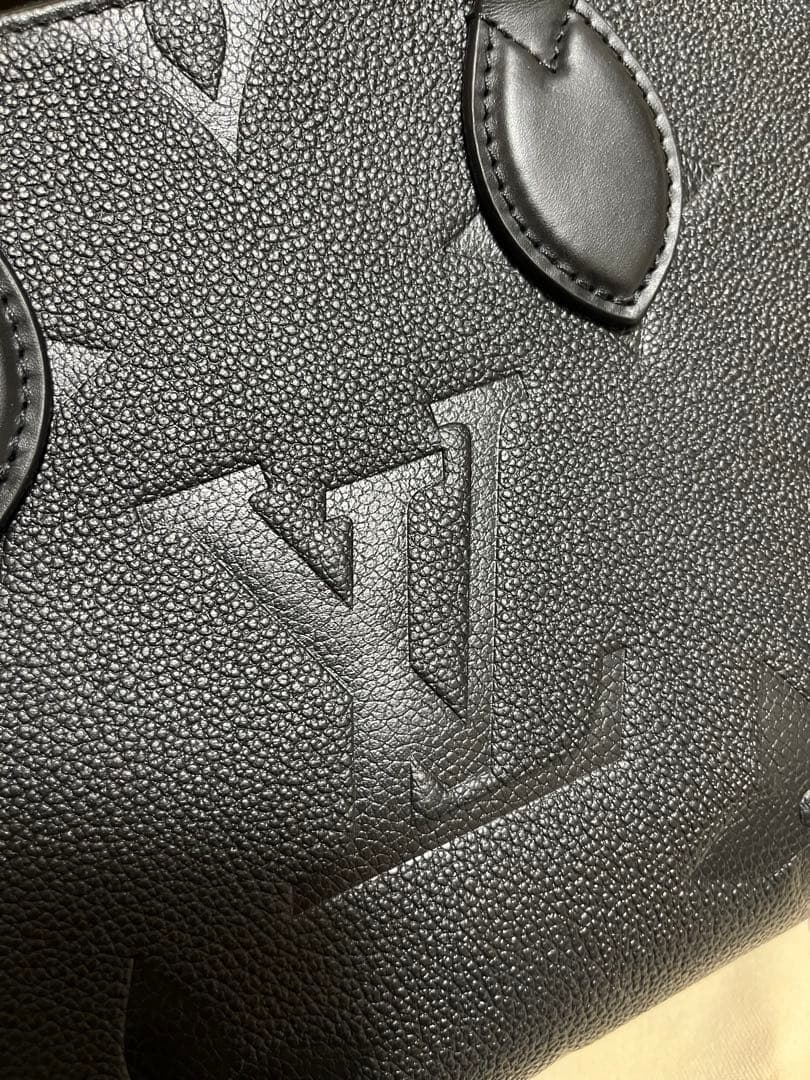 新品同様　美品　ルイヴィトン　モノグラム アンプラント　 オンザゴー　PM