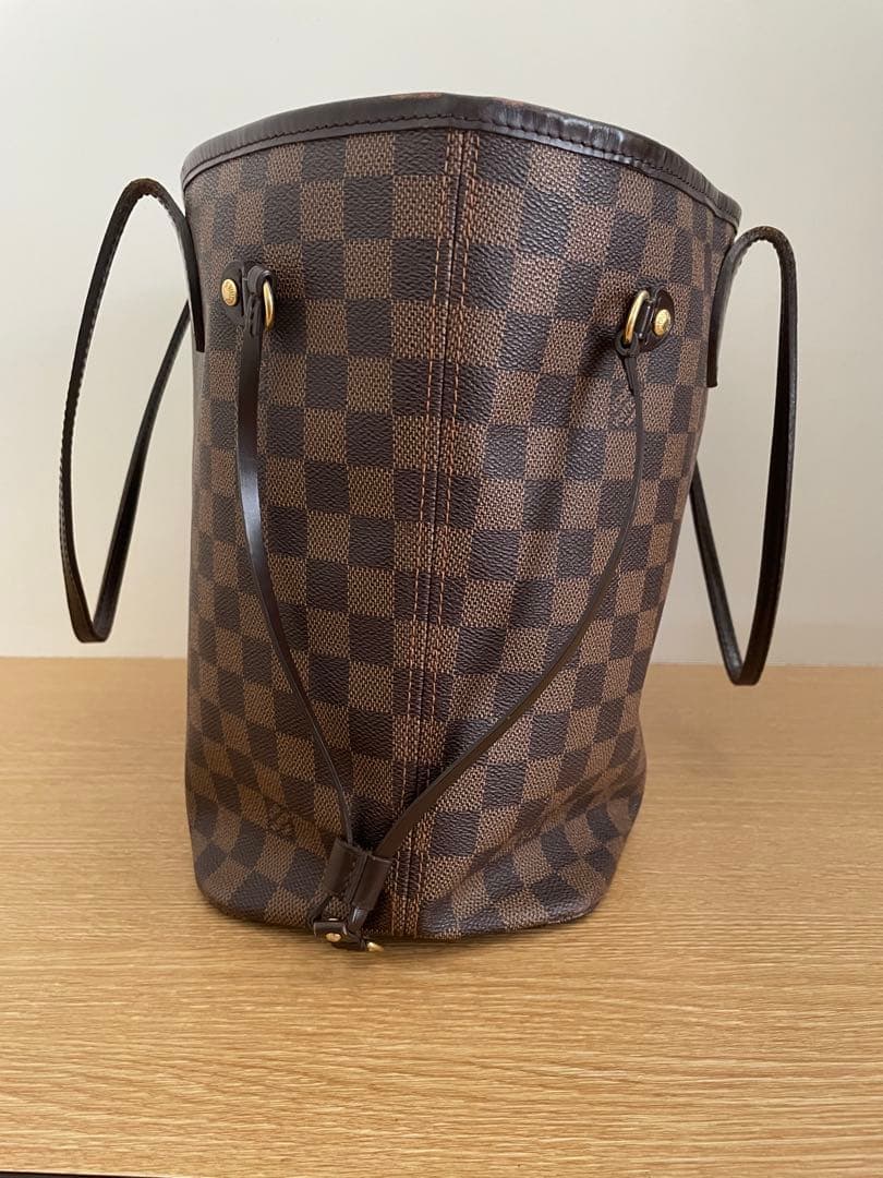 ルイヴィトンバッグ　ネヴァーフルダミエ