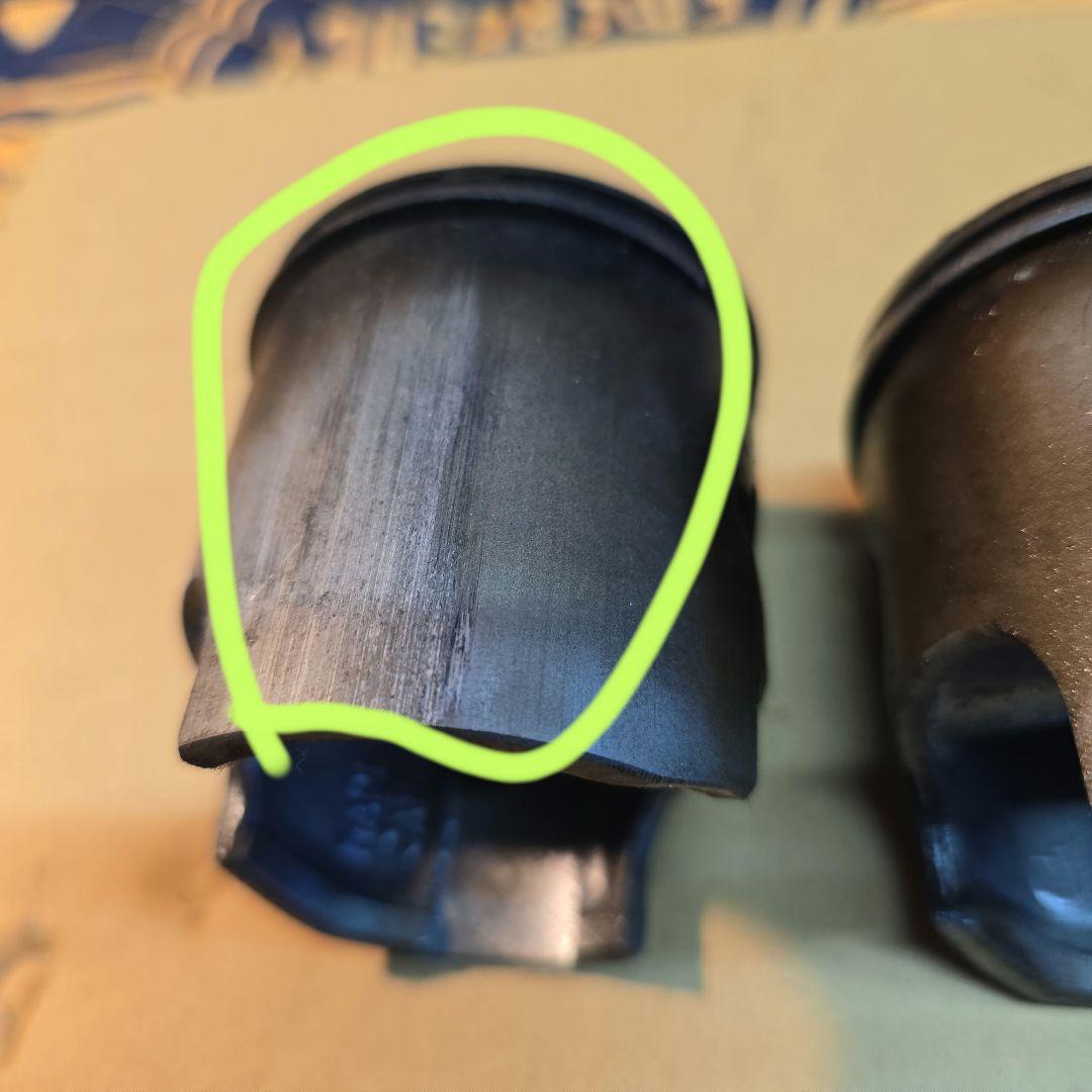 ジムニーsj.30 ピストンのみ　３個セット　傷あり