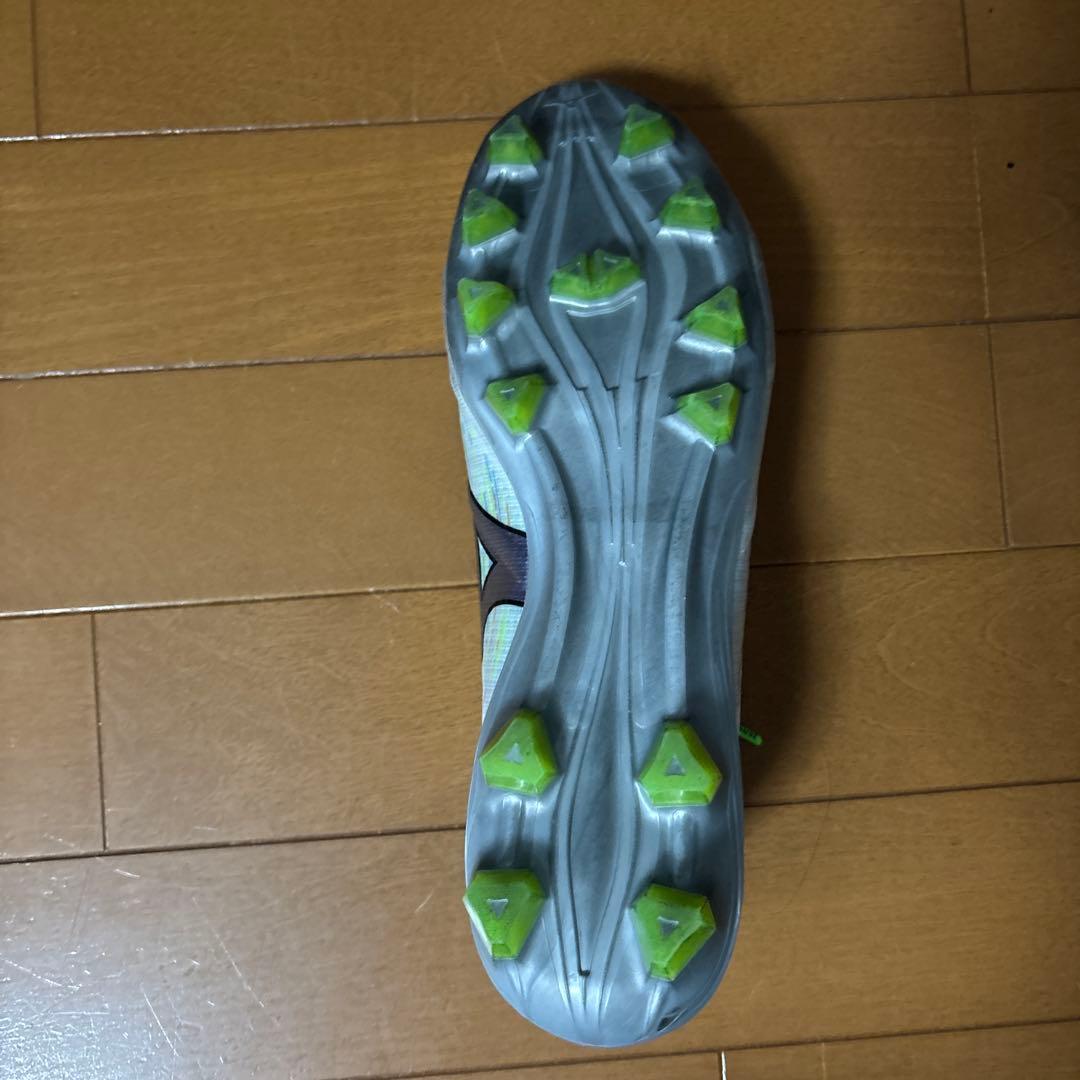 MIZUNOアルファ2PRO ホワイト×シルバーイリディセント 26.5センチ