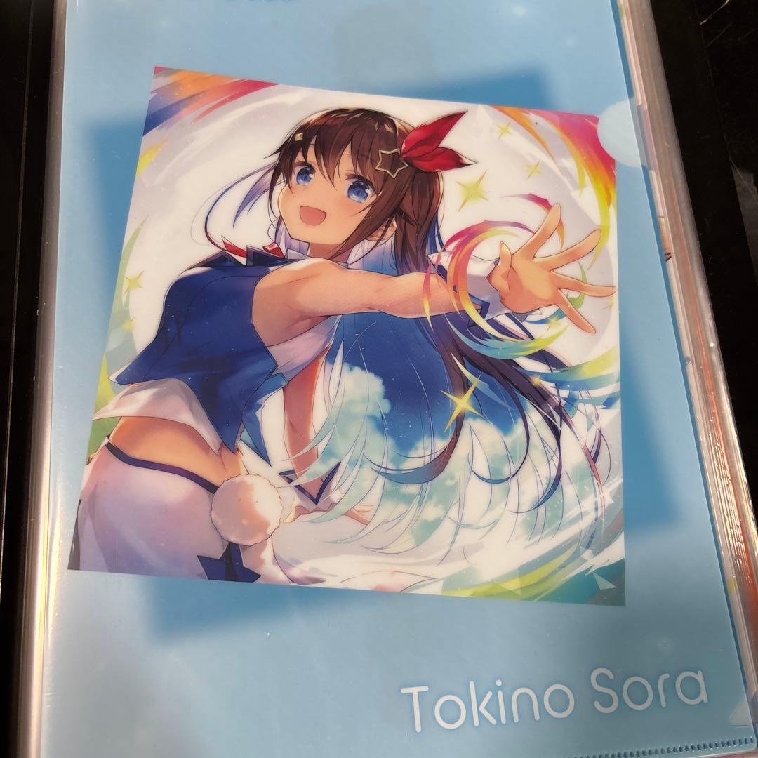 ファミリーマート・ローソンコラボ ホログラ ERROR 全人類兎化計画 146枚