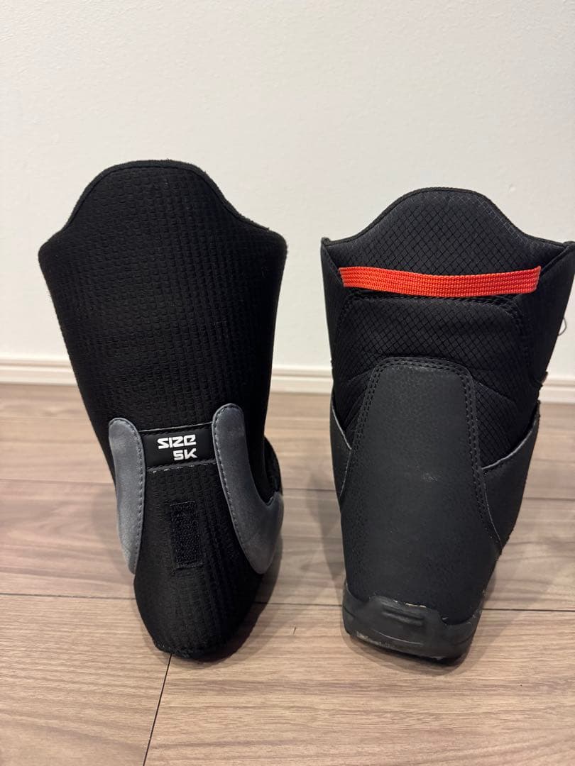 子ども用スノーボードブーツ BOAシステム　23cm