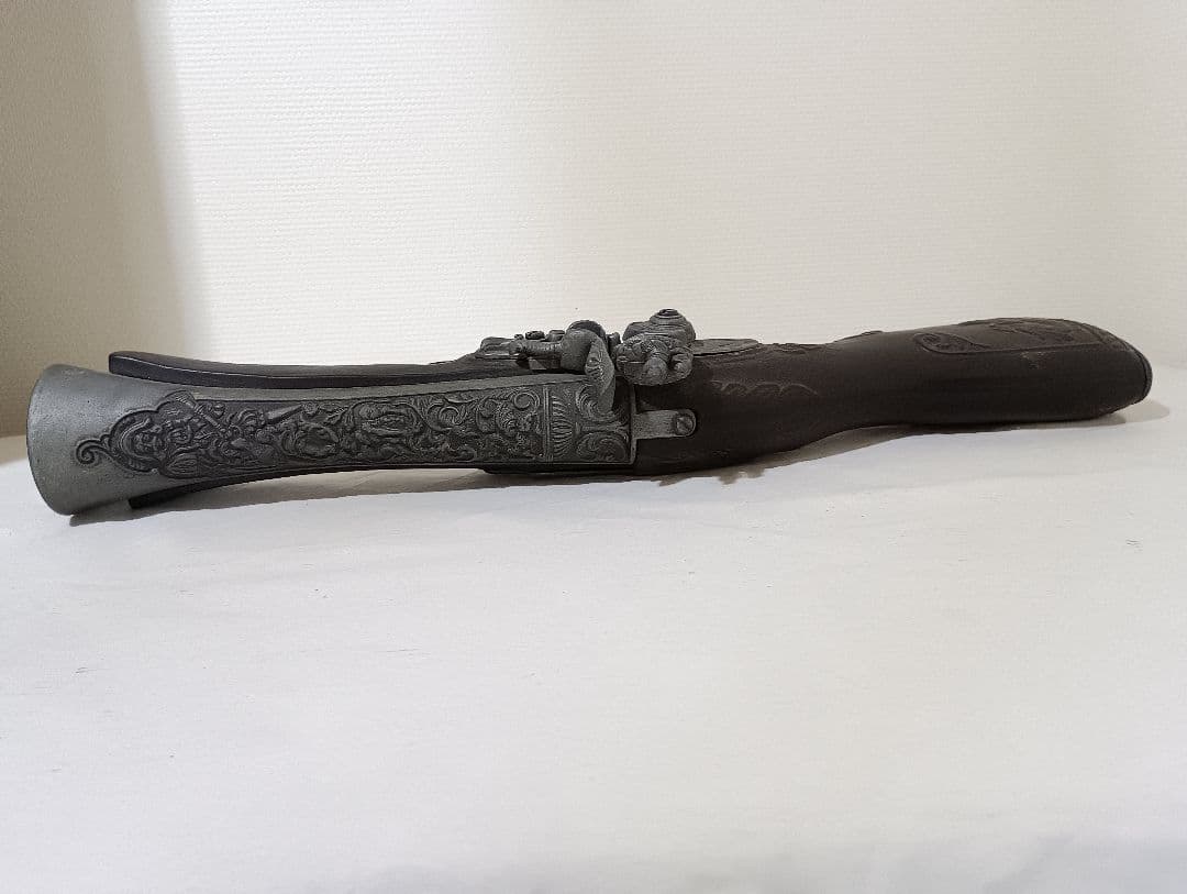 アンティーク調 装飾古銃 金属製 モデルガン