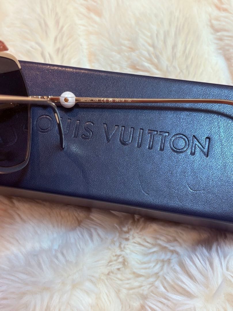し*も様 Louis Vuitton サングラス