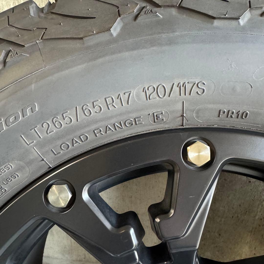 MGゴーレムマットブラック BFグッドリッチ265/65R17オールテレーン4本