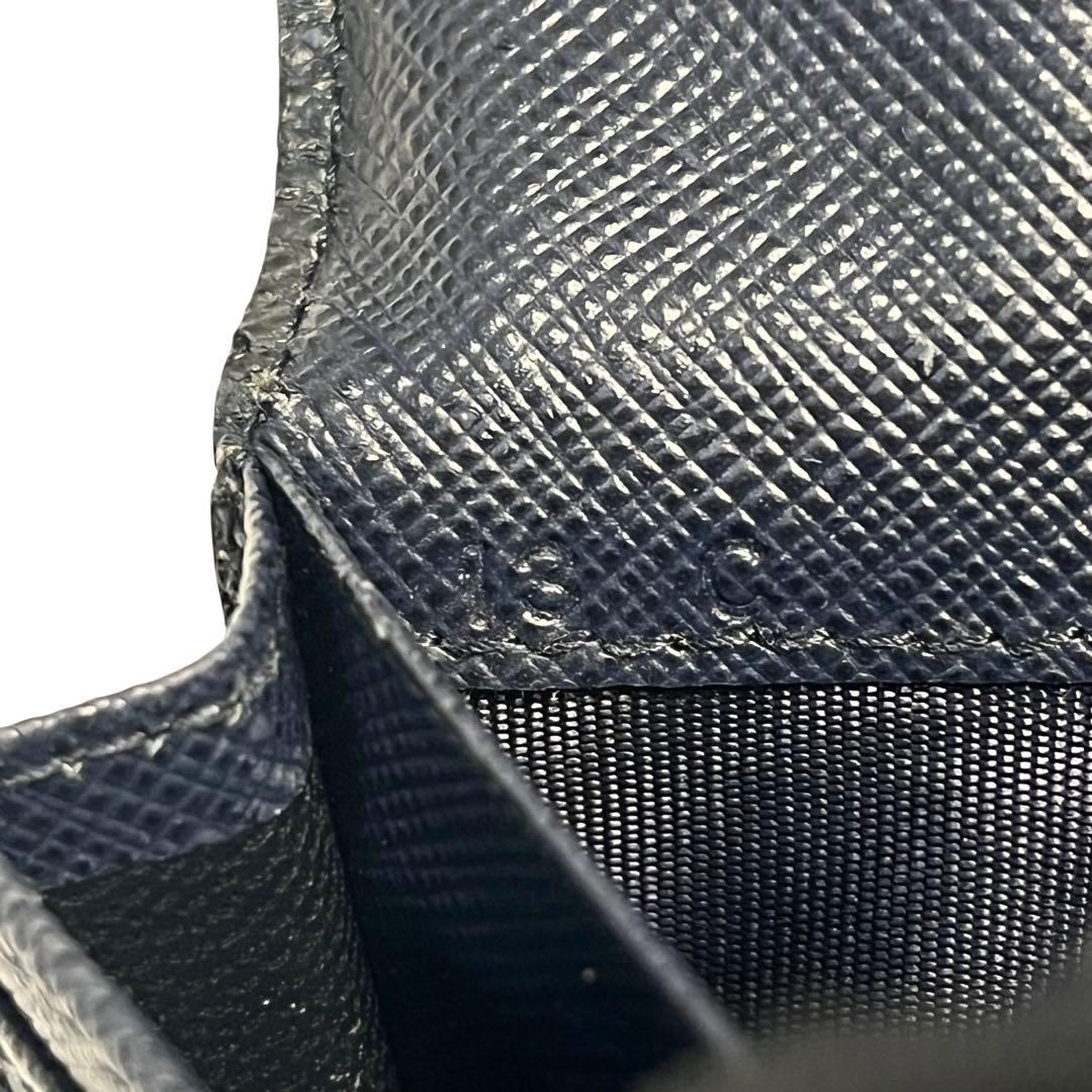 希少✨プラダ カードケース 名刺入れ サフィアーノレザー ロゴ金具 ネイビー