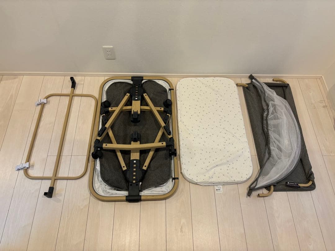 HZDMJ ベビーベッド グレー 折りたたみ　蚊帳付き