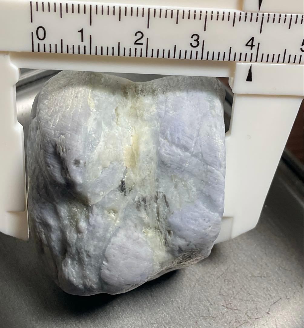 ［単結晶　青紫色］　糸魚川コランダム海石149g 糸魚川　ヒスイ　ひすい