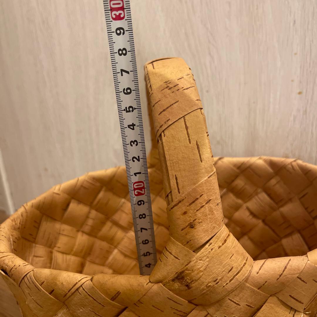 ロシア作家様引退！！の希少価値の白樺かご