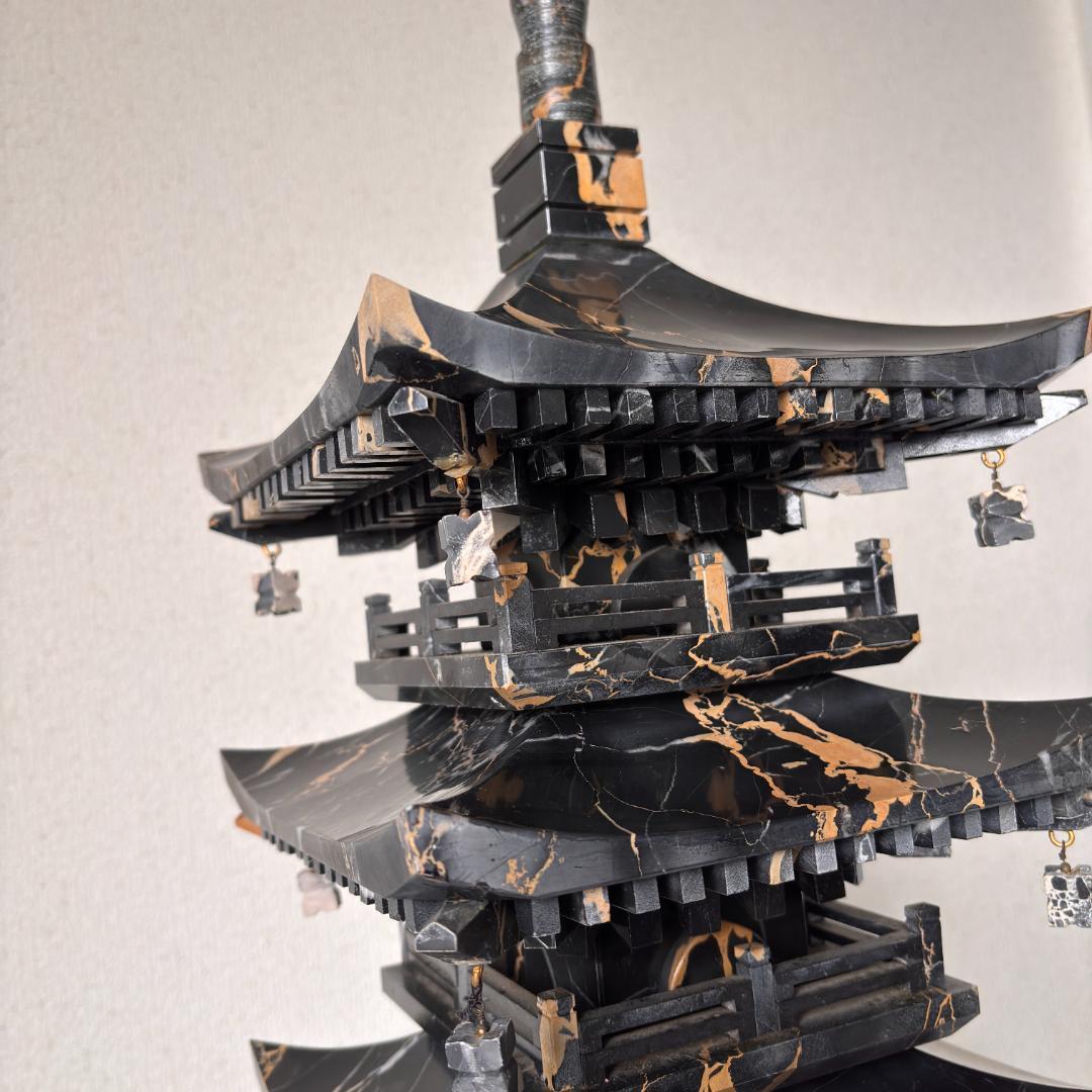 国宝 瑠璃光寺五重塔 イタリア産大理石ポルトロ 高さ約92cm 重さ約40kg