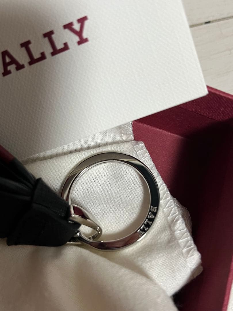 【新品未使用】BALLY ブラックレザー キーホルダー