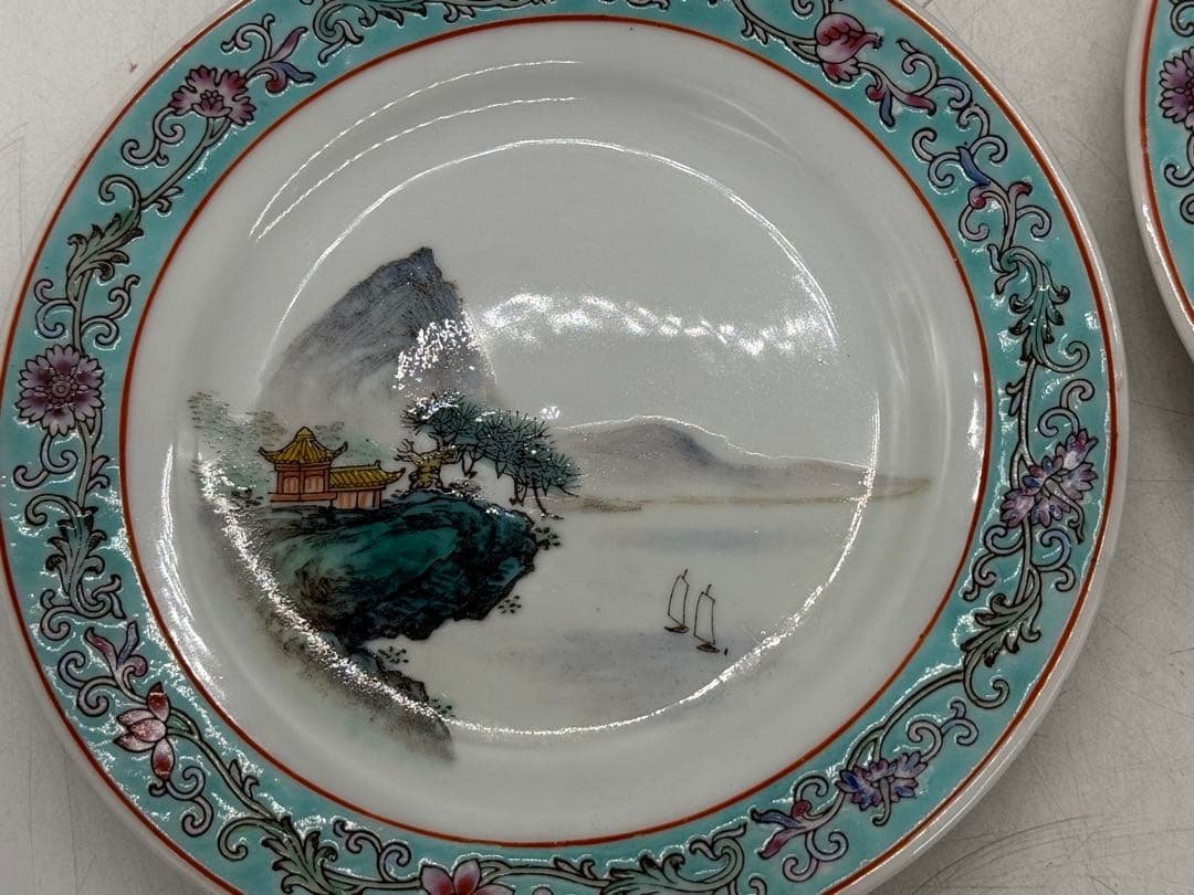中国　1950ー1960年代　景徳鎮製　粉彩山水紋大皿小皿5点まとめ260104