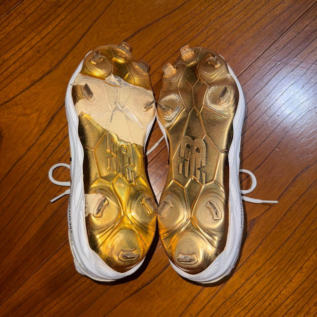 New Balance Fresh Foam 野球用スパイク