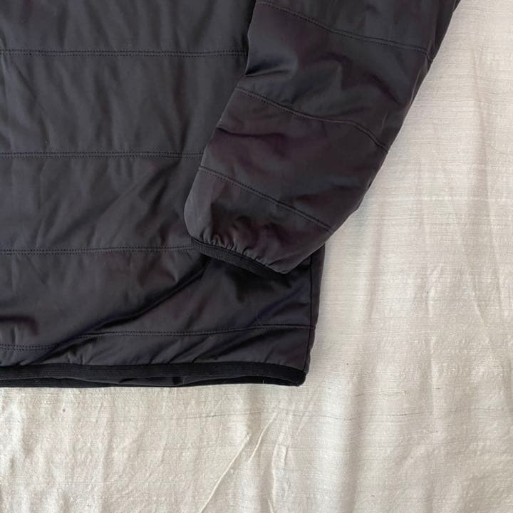 【 peak】フレキシブルインサレーション プルオーバー