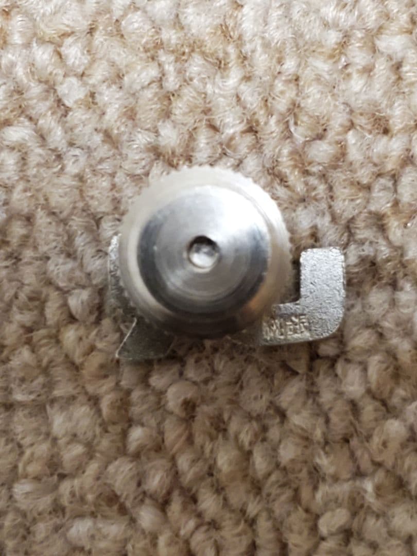 A JR東日本襟章純銀ネジタイプ