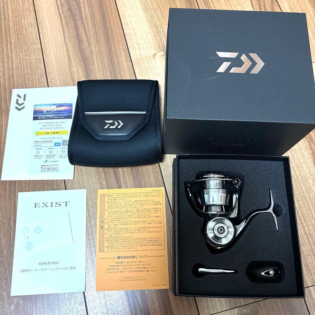 DAIWA ダイワ 22 EXIST PC LT3000 スピニングリール 美品