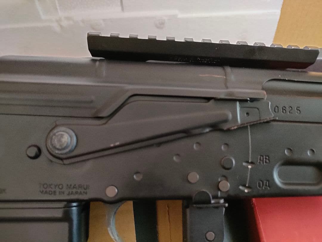 東京マルイ　次世代電動ガン　AK74MN