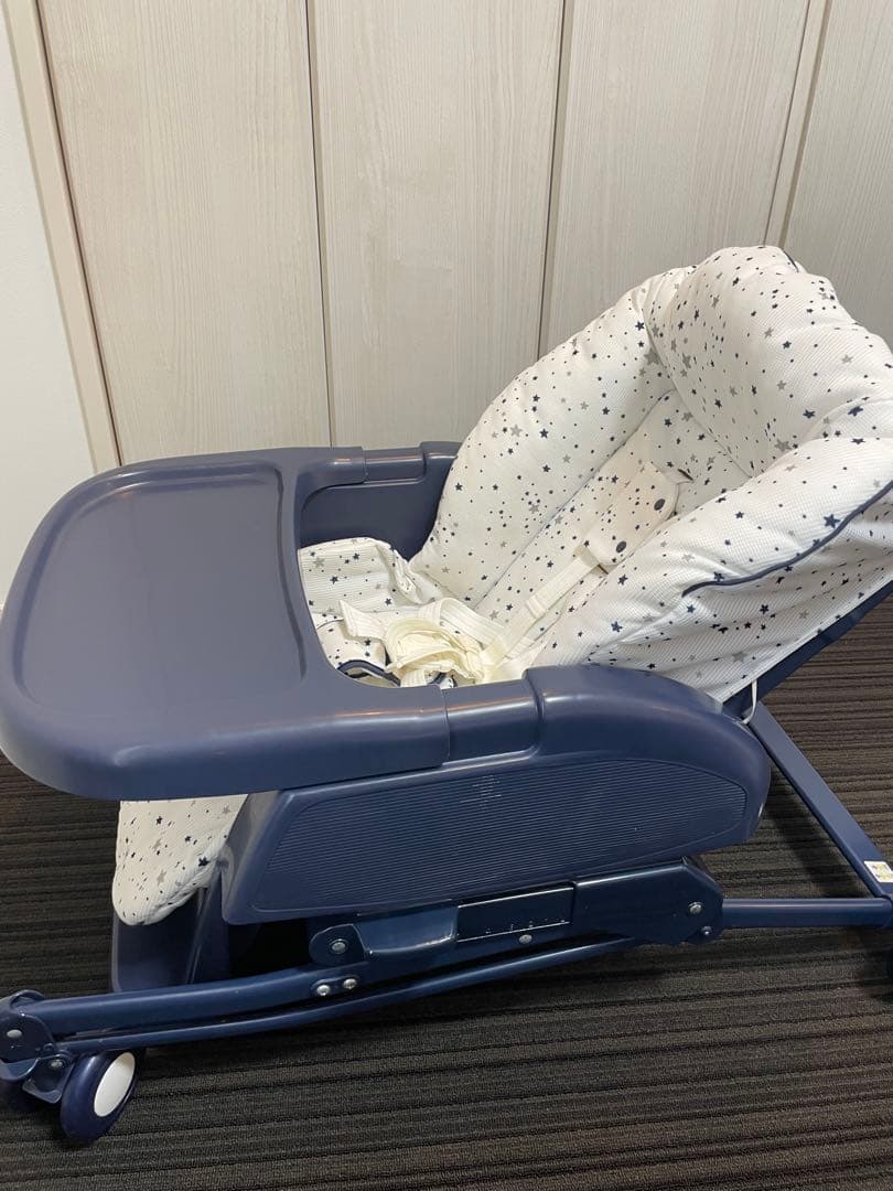 【美品】アップリカ　手動ハイローチェア